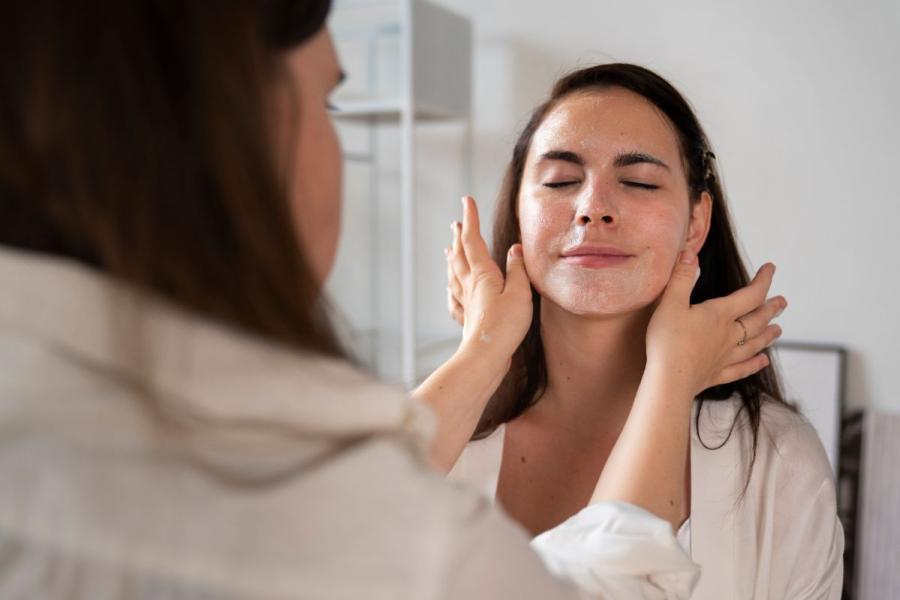 Innovations in Acne Scar Treatment: What’s New and Effective?