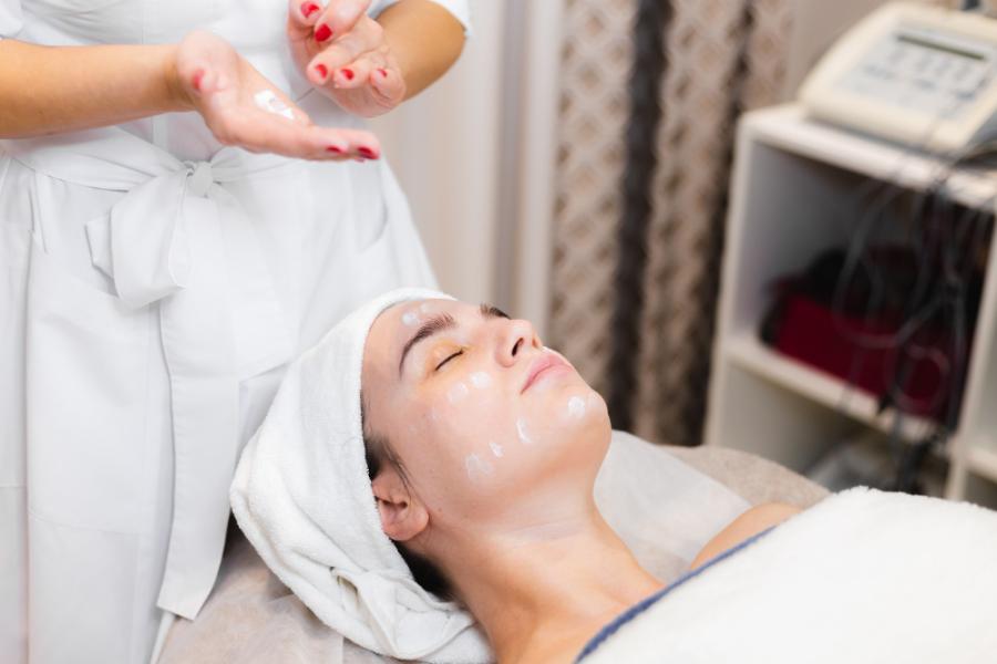 Hydrafacial